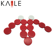 Conjunto de ajedrez de plástico Backgammon de ajedrez rojo y blanco